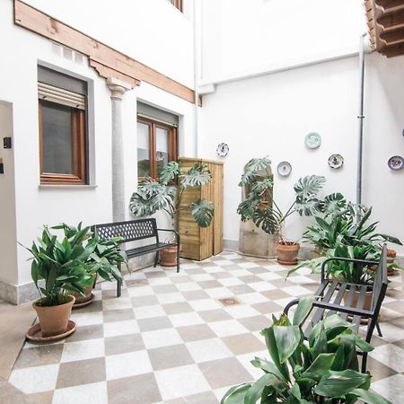 Tuguest Gracia Apartments غرناطة المظهر الخارجي الصورة